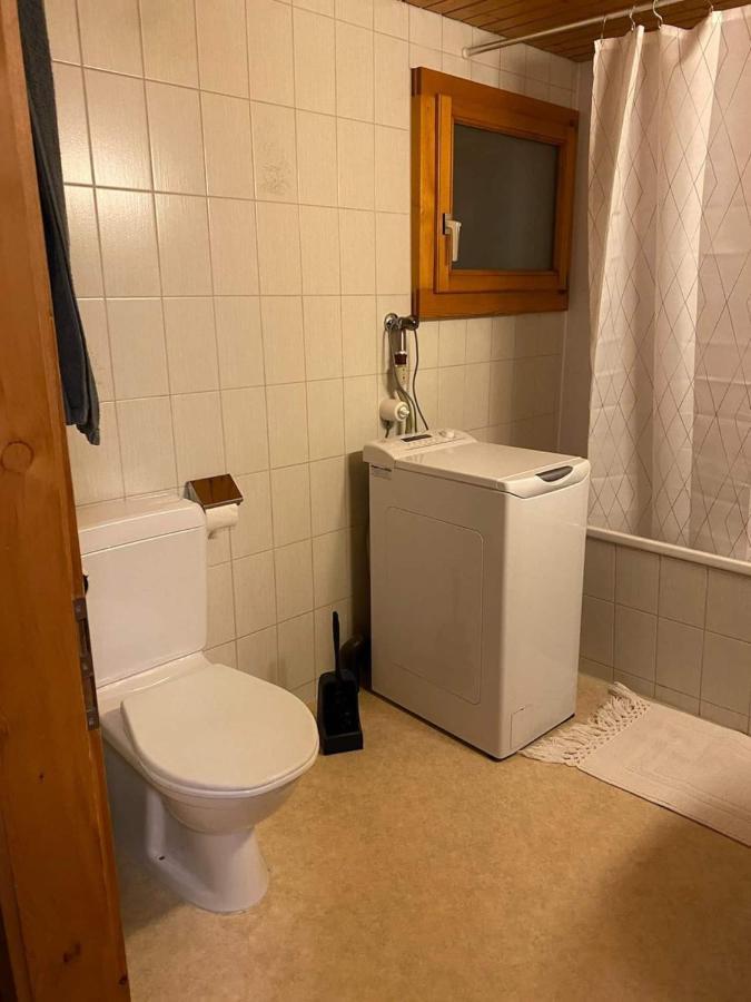 Schoene Ferienwohnung Mit Seeblick Thun Eksteriør billede