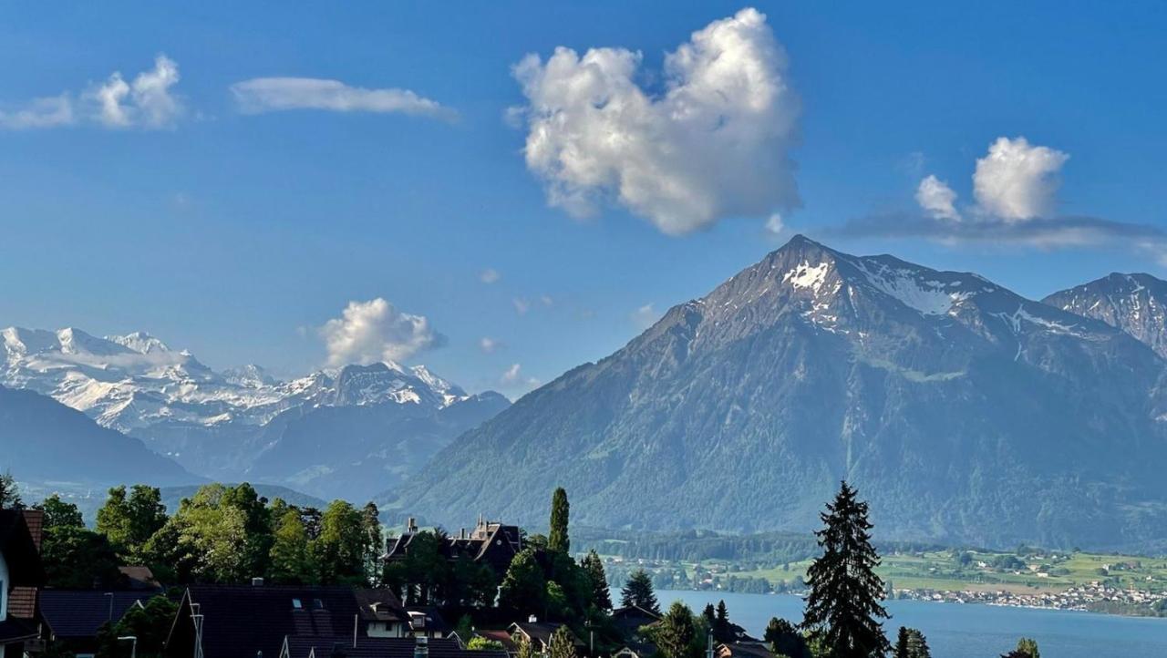 Schoene Ferienwohnung Mit Seeblick Thun Eksteriør billede